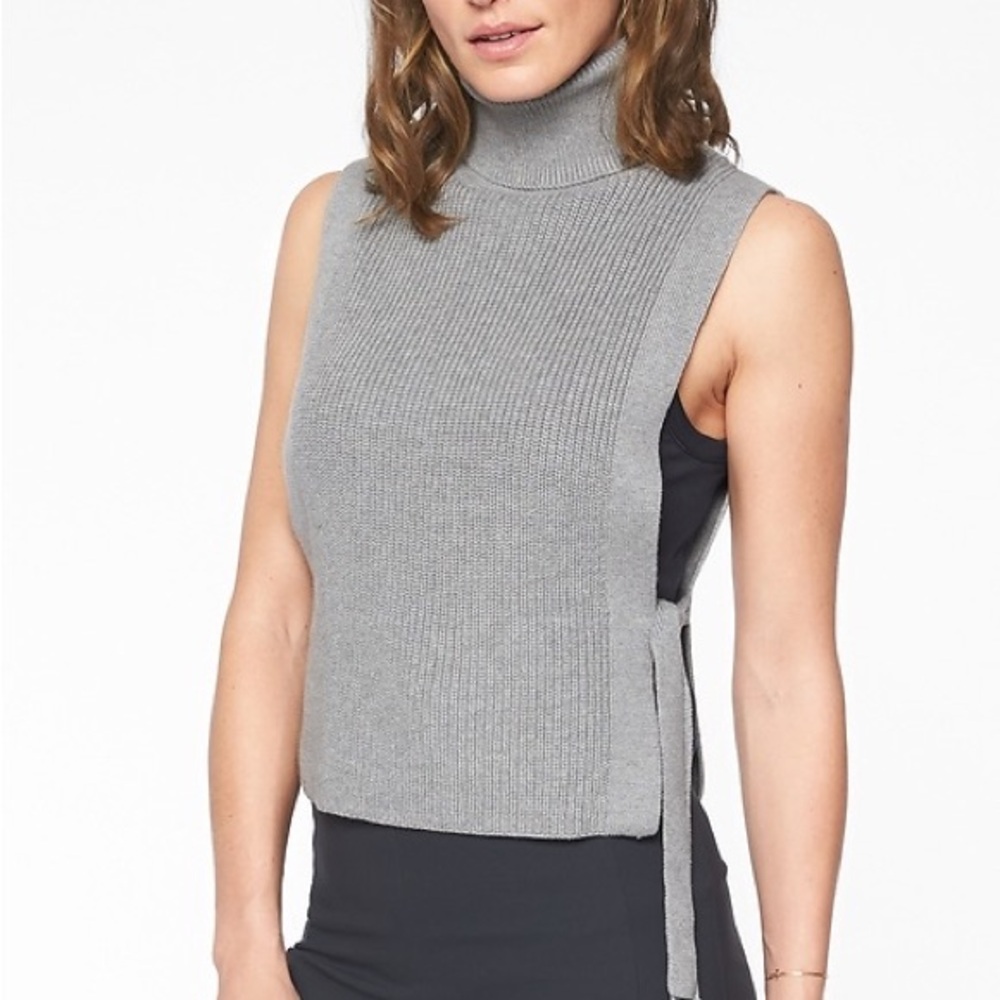 Athleta Doubletime Turtleneck Sweater Tank grey XXS NWT